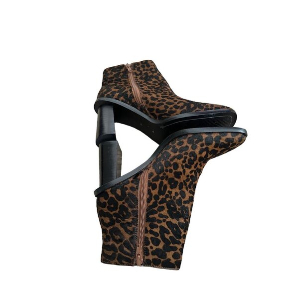 Gibson Latimer 7M Leopard Print Ankle Boots With 3-Inch Block Heel & Side Zipper - Picture 12 of 15